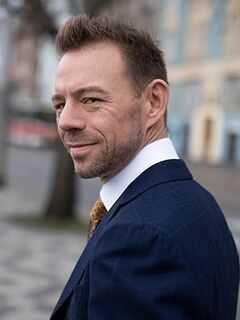Erik Everhard